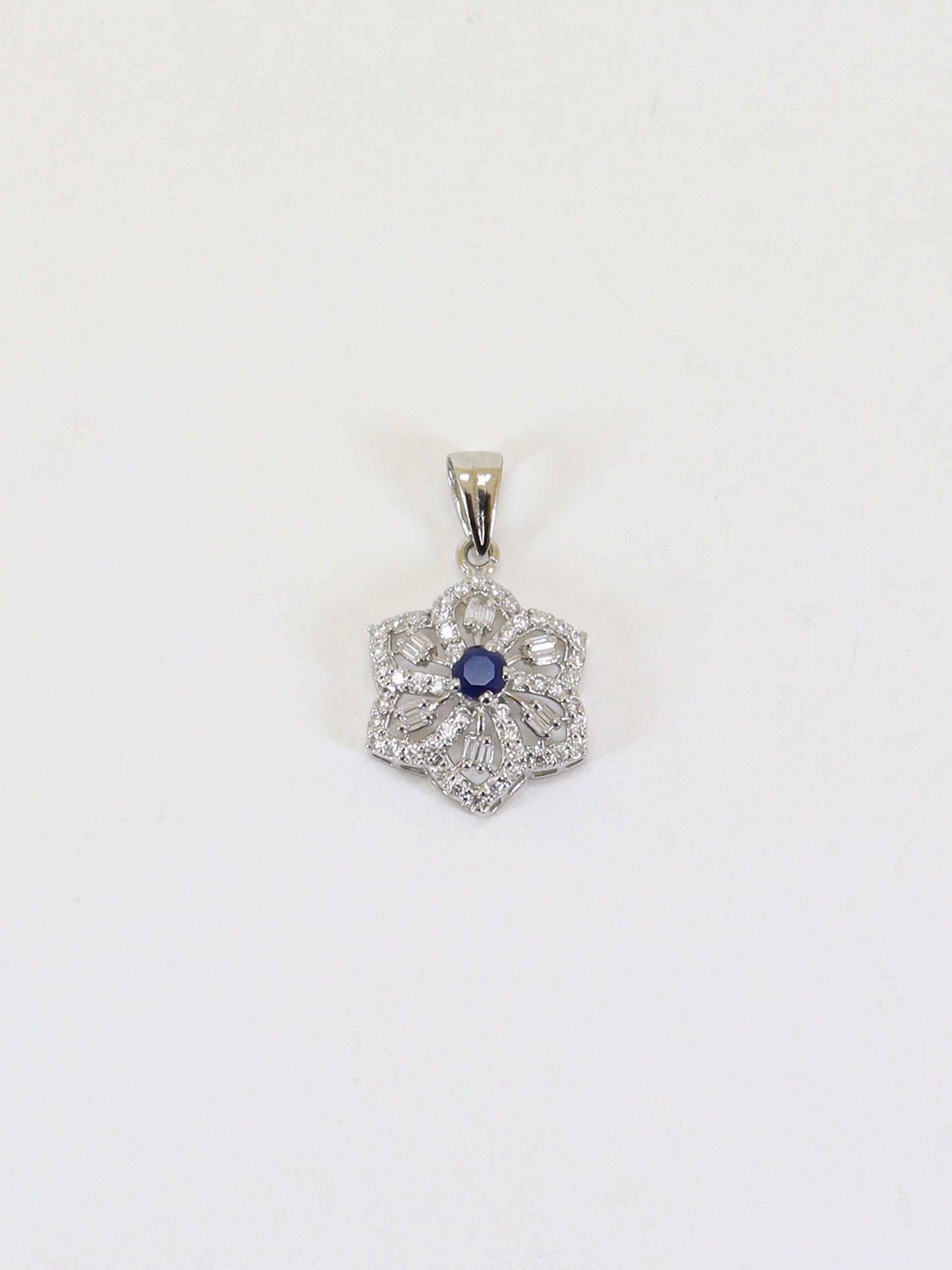 Locket Tops In 925 Silver.
