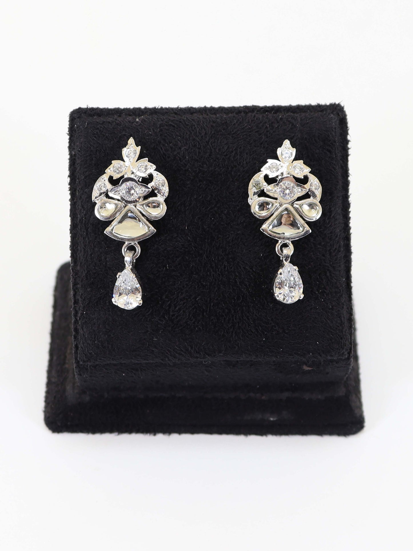 Tops With Kundan And Zircons In 925 Silver.