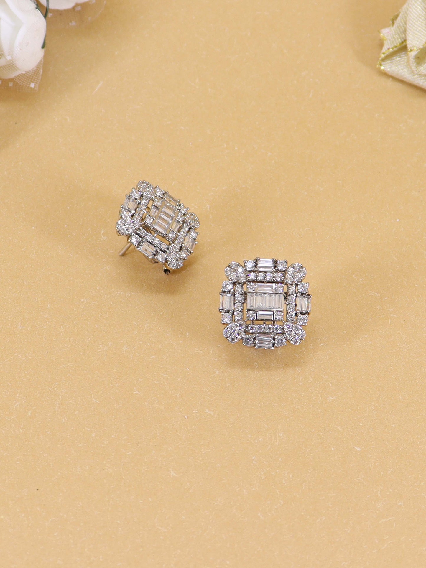 Tops Studded With Zircons In 925 Silver.