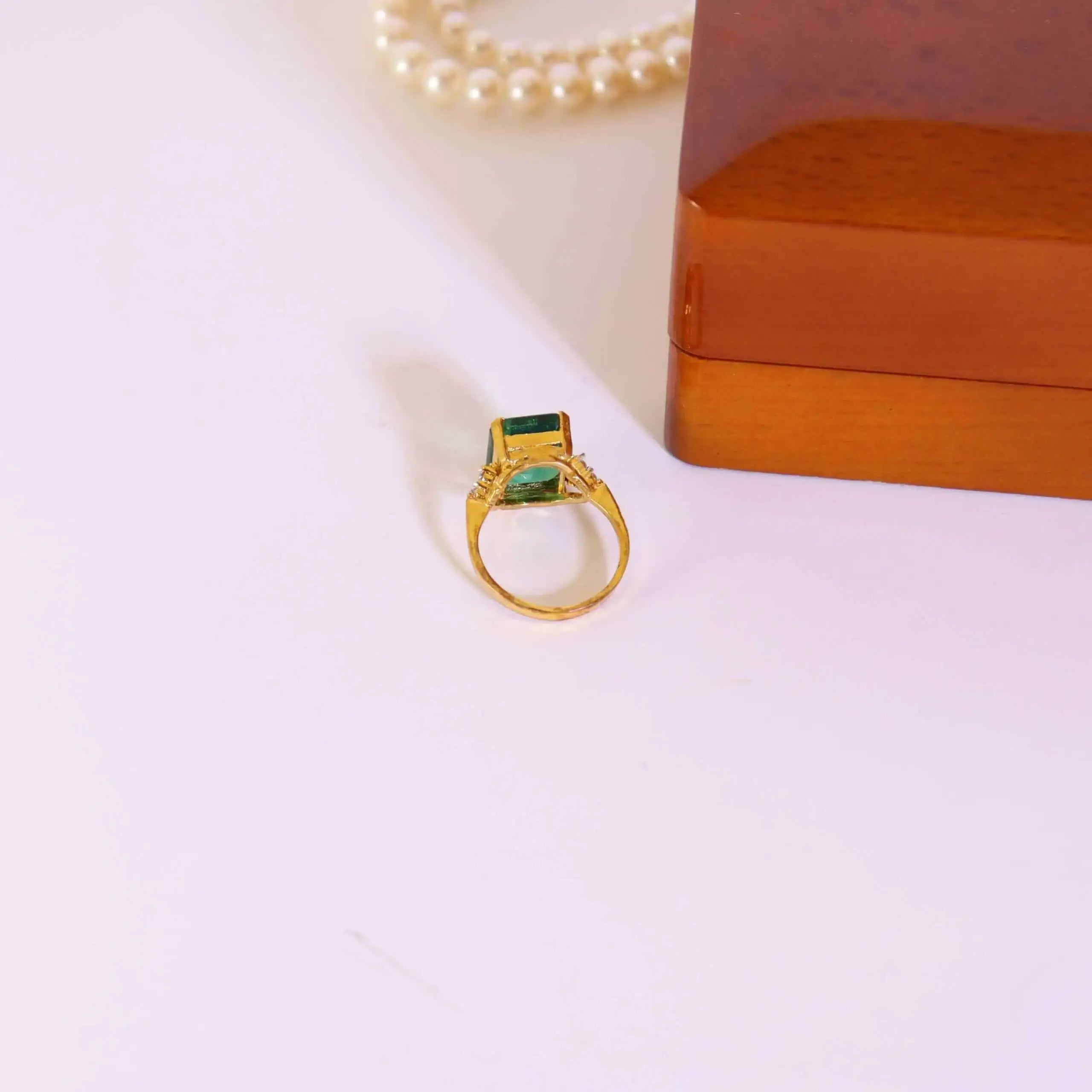 Ring With Green Zircons In 925 Silver.