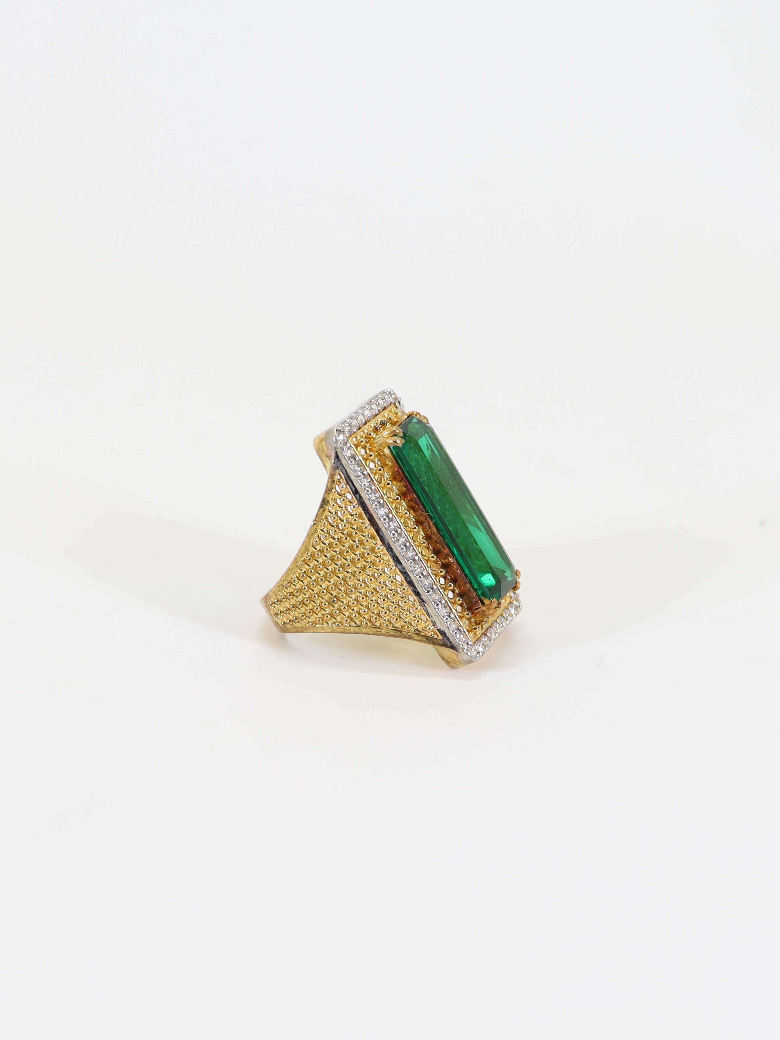 Ring With Green Zircon In Silver.