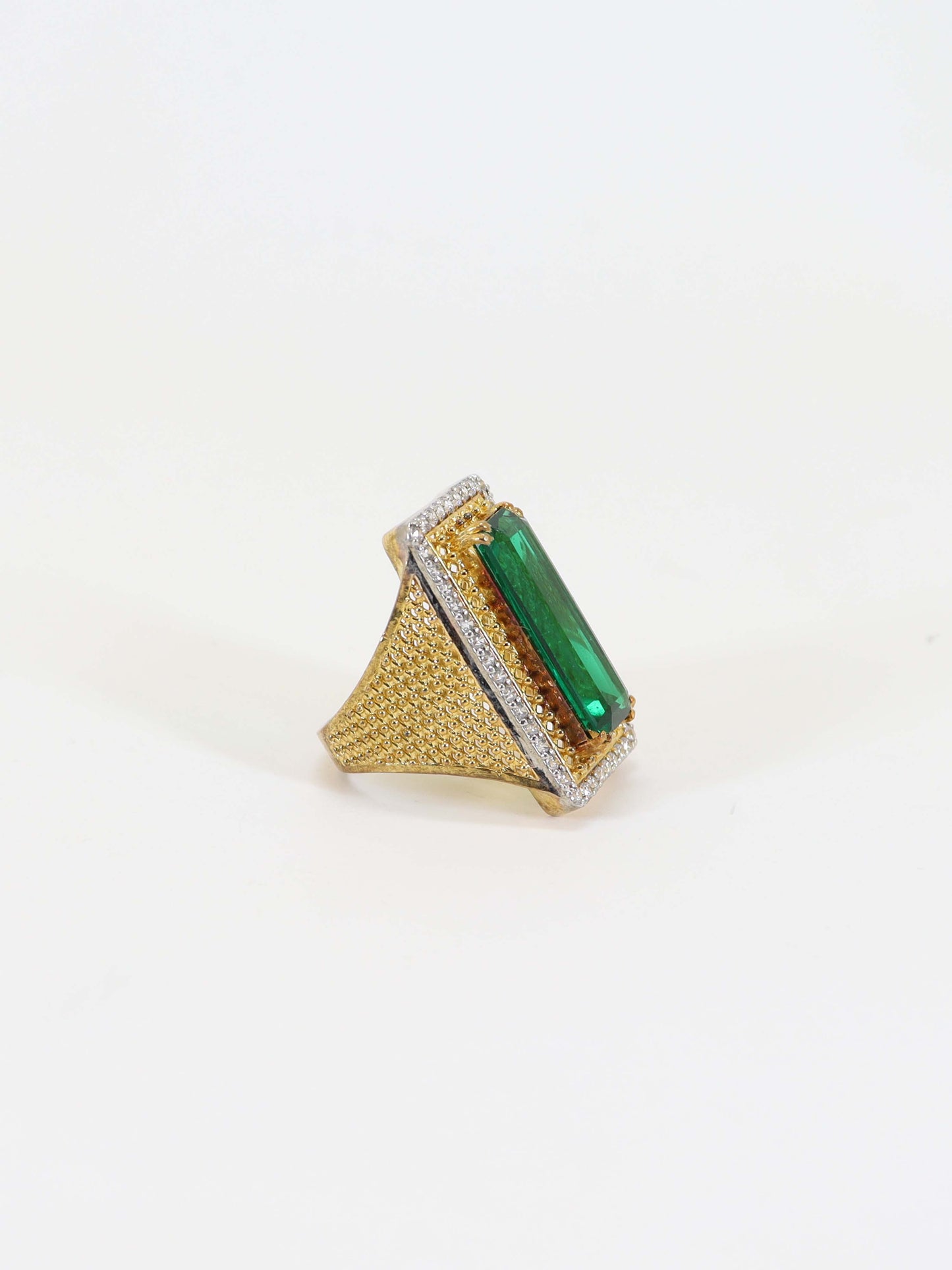 Ring With Green Zircon In Silver.