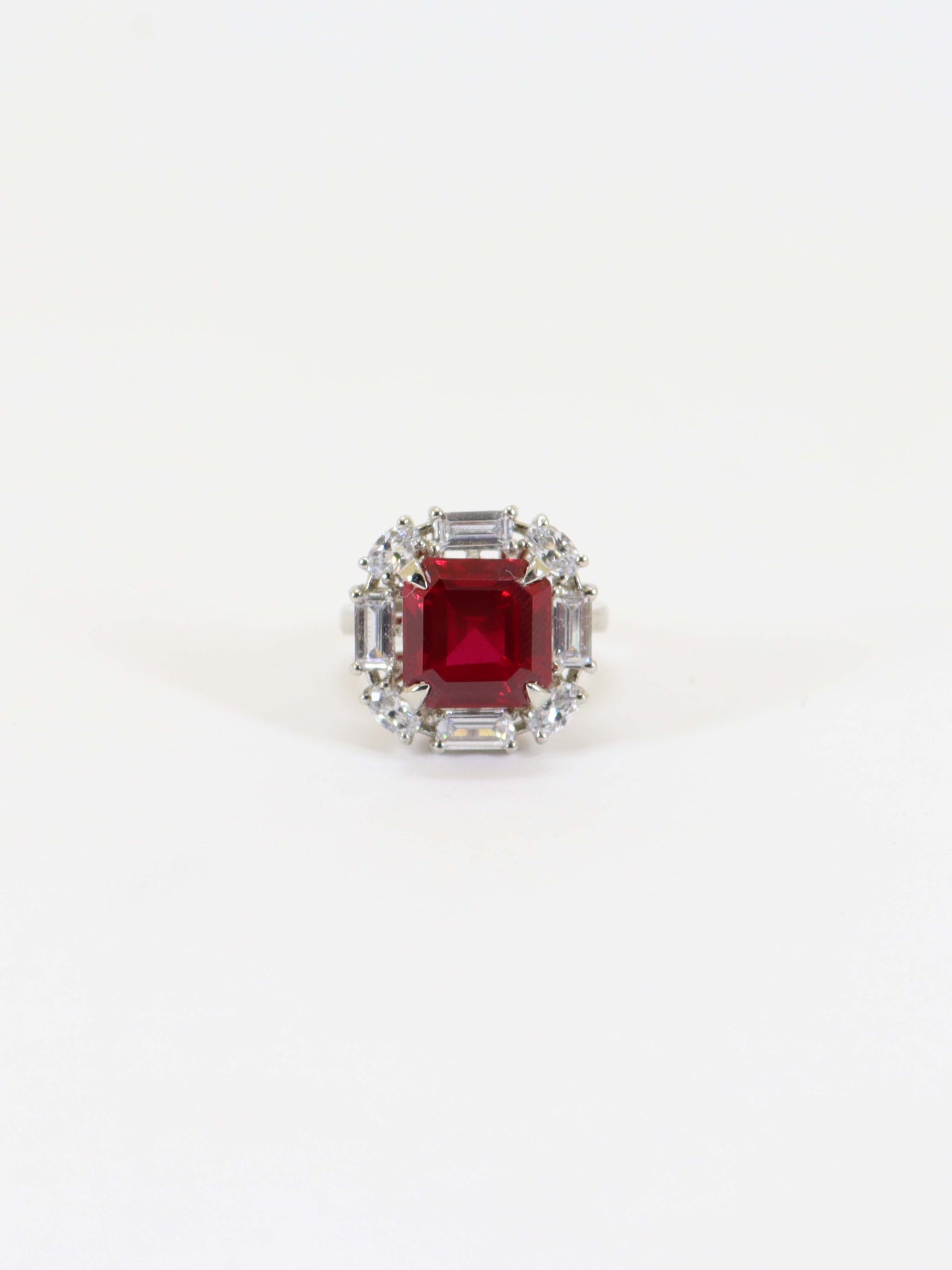 Ring Studded With Red Zircon In 925 Silver