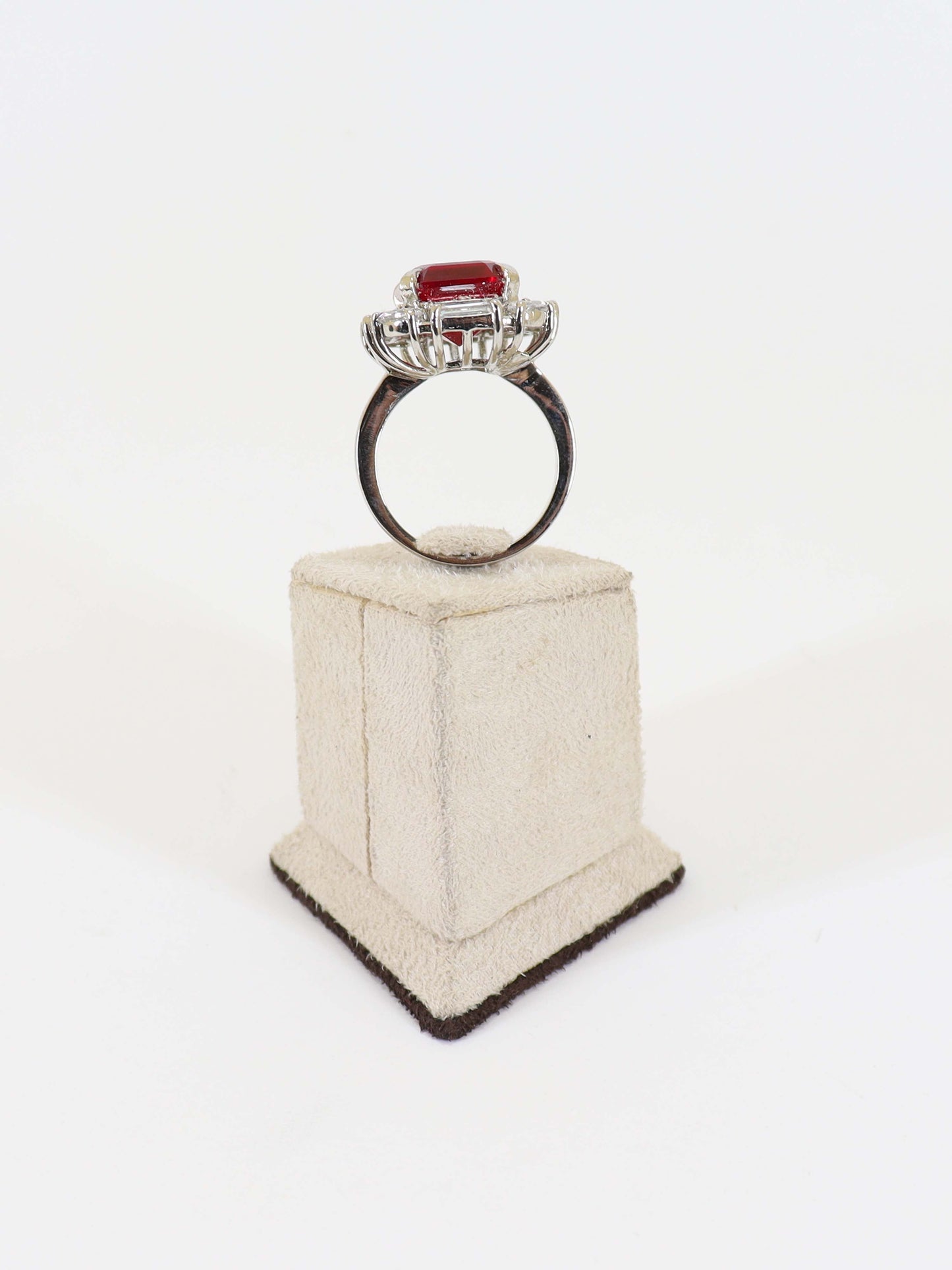 Ring Studded With Red Zircon In 925 Silver