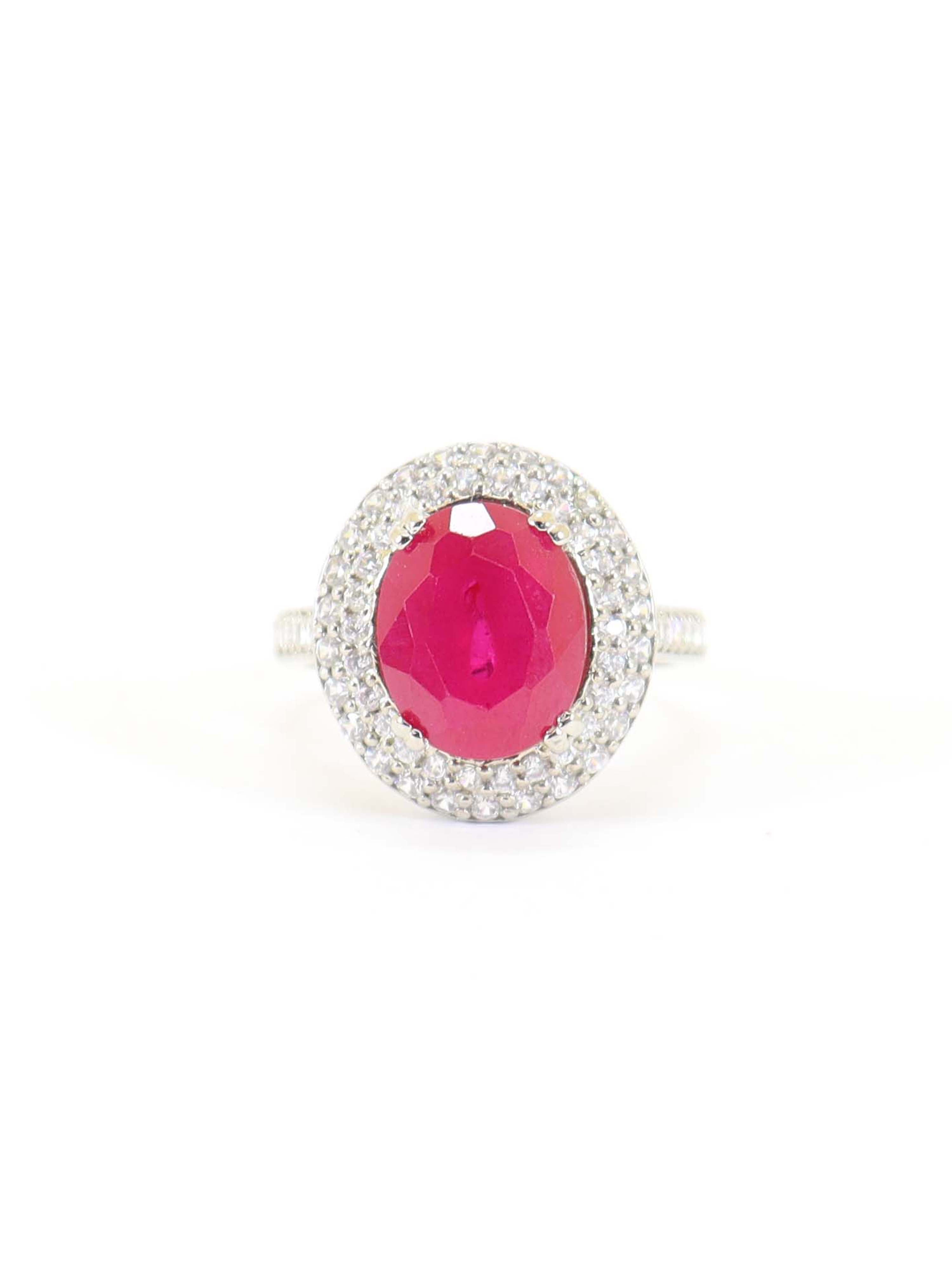 Ring Studded With Zircons And Chatham In 925 Silver.