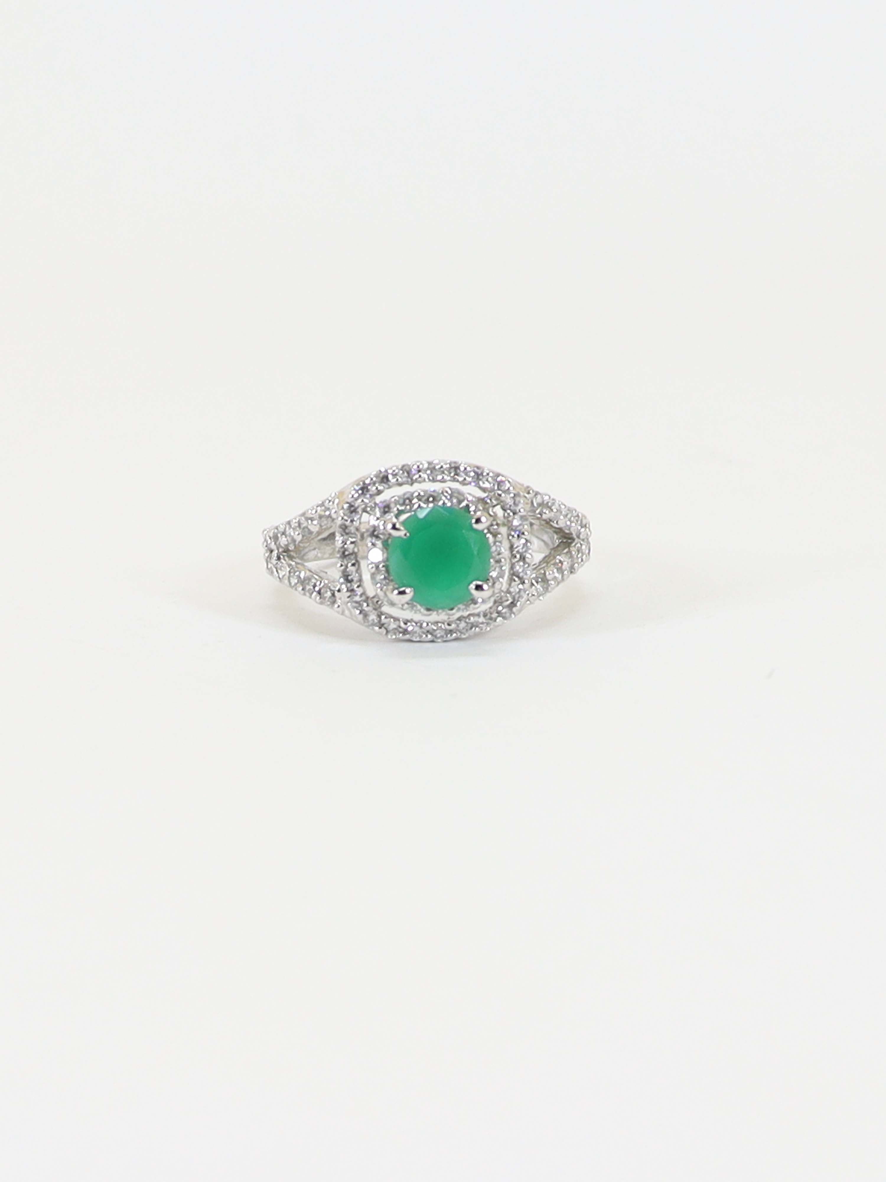 Ring Studded With Onyx In 925 Silver.