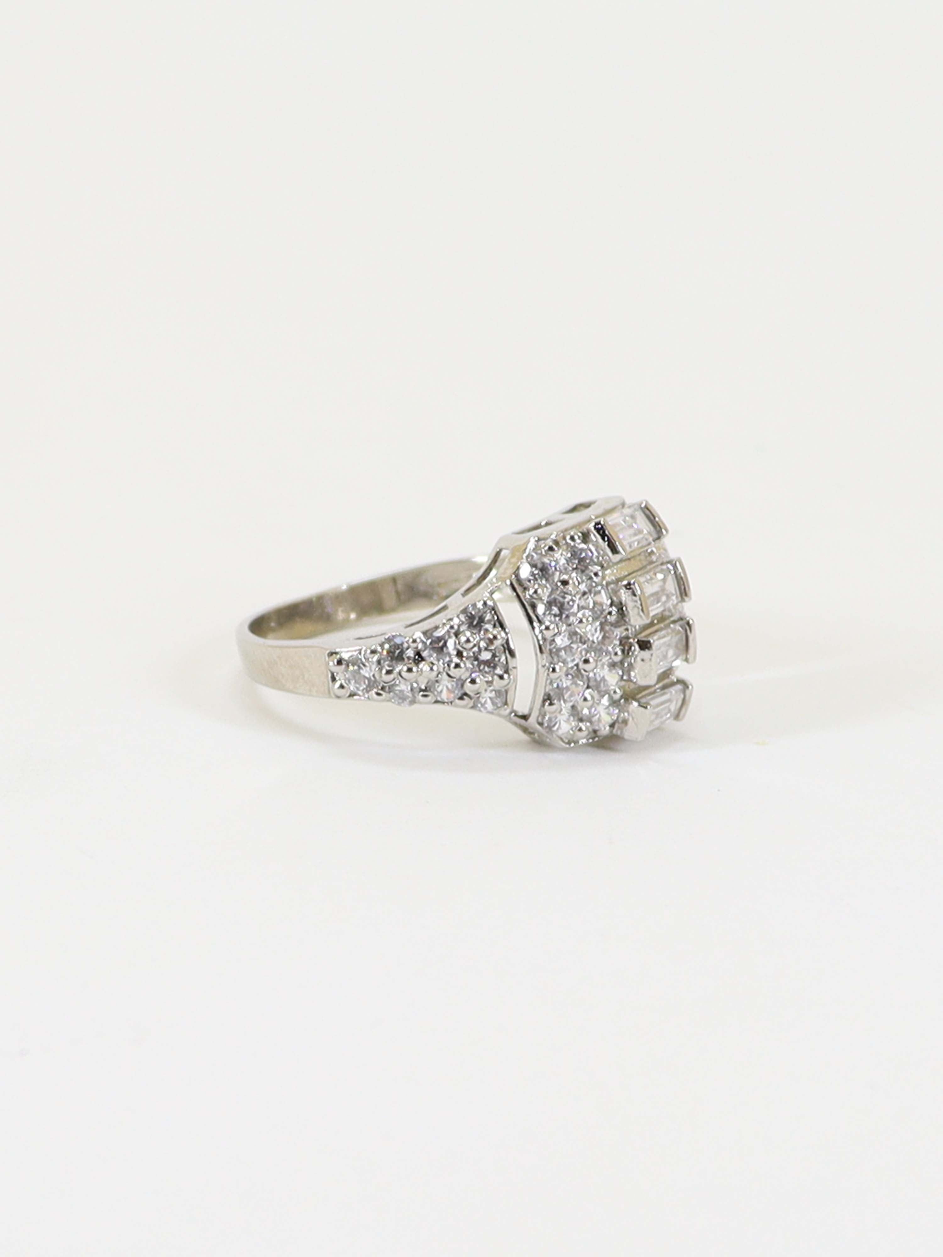 Ring In 925 Silver.